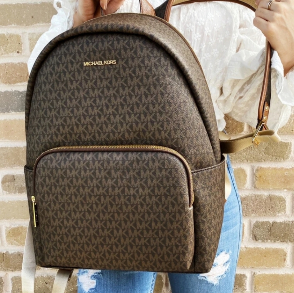MICHAEL KORS LARGE BACKPACK - Picture 4 of 13